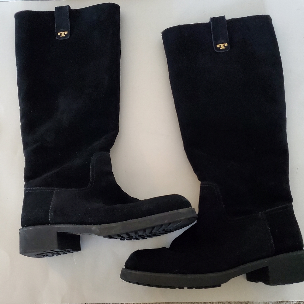 TORY BURCH Sz 9 WAYLAND Black Suede Sheep Fur Tall Boots Gold Logo 1.5" Heel EUC - Picture 16 of 16